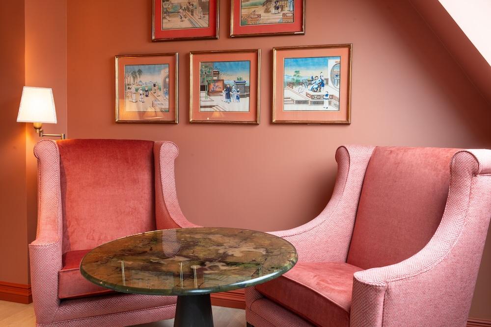 Hotel De Montesquieu Paris