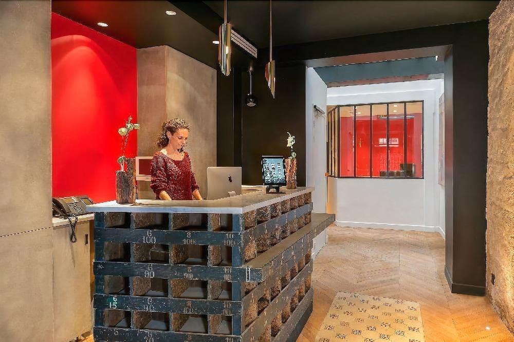 Hotel Scarlett