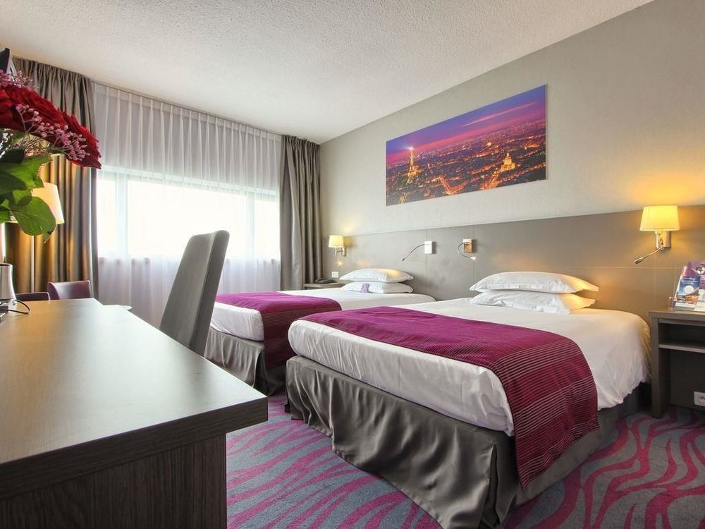 Mercure 19 Philharmonie La 4*