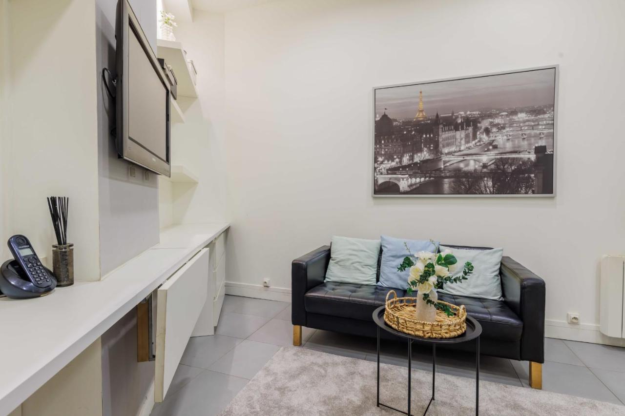 Cozy Studio In The Heart Of - Odeonluxembourg Apartment Paris