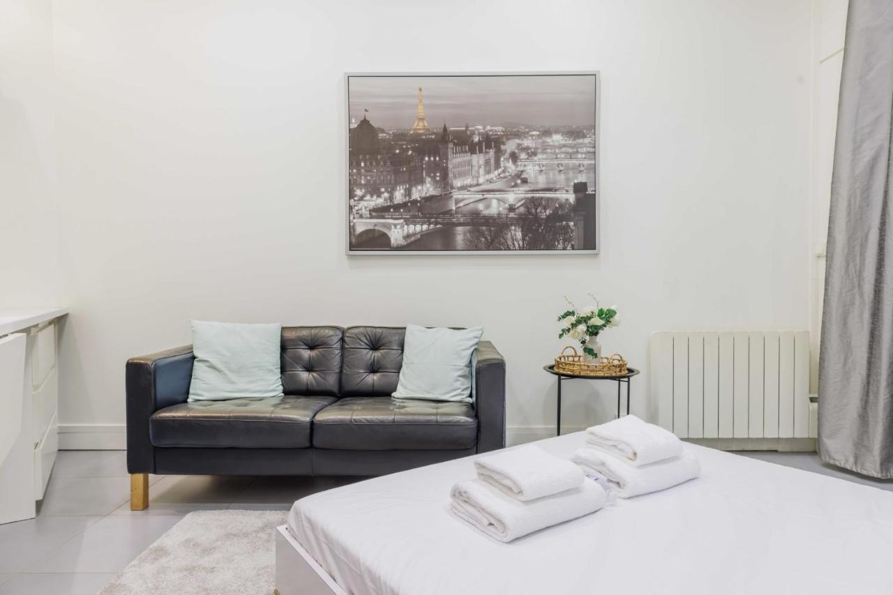 Apartment Cozy Studio In The Heart Of - Odeonluxembourg