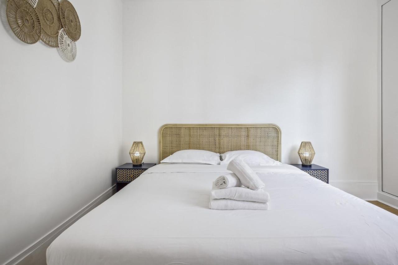 Trocadero & Eiffel Tower - Cityapartmentstay * Paris