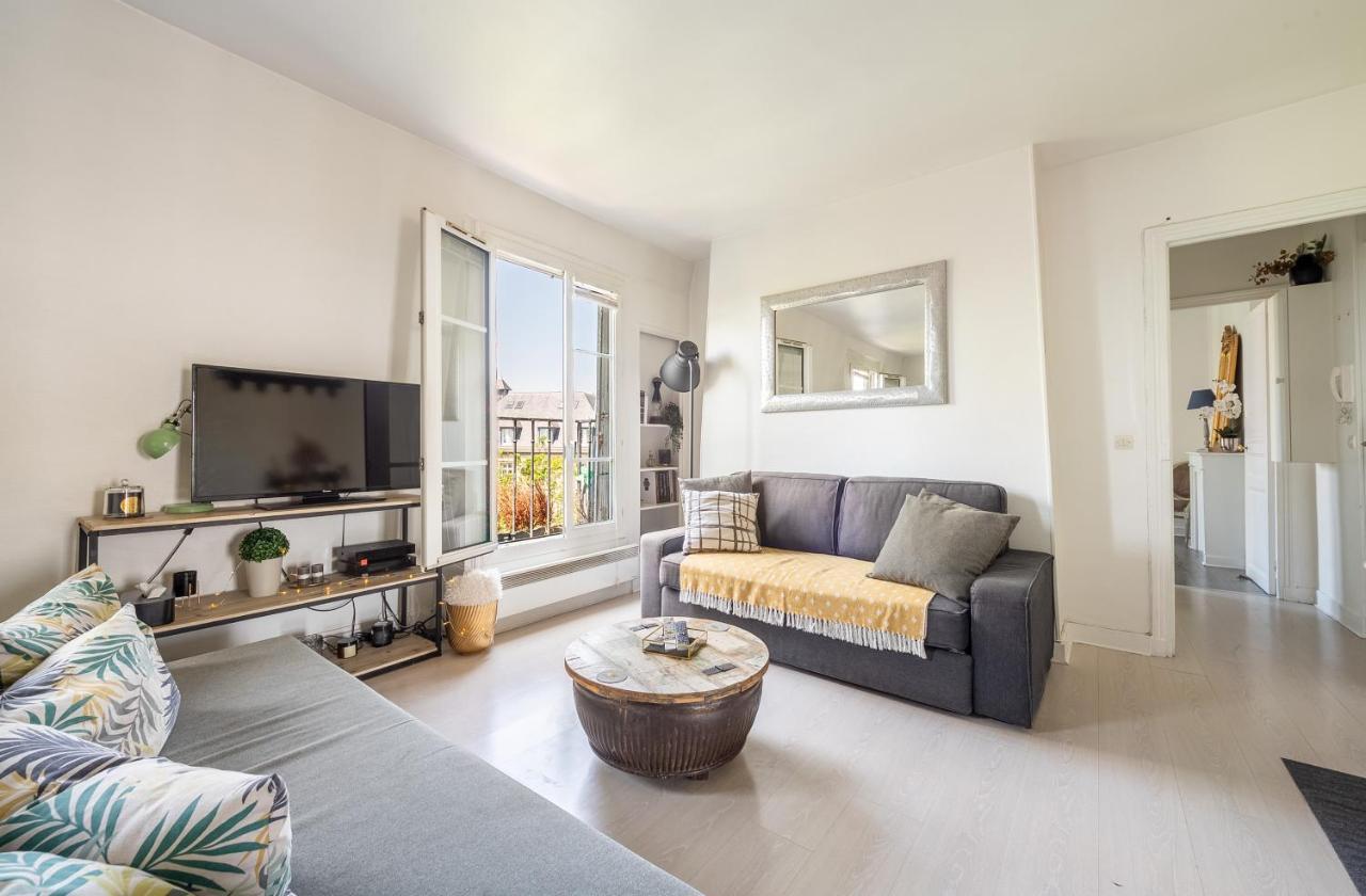 In Front Of The Sacre Coeur - 2 Bedrooms With Elevator Appartement *