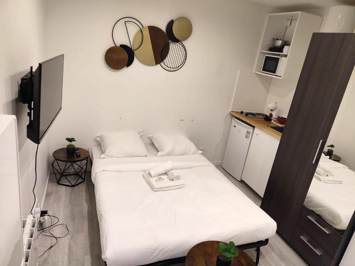 Studio Moderne Hopital Bichat - 18 - 2p Paris