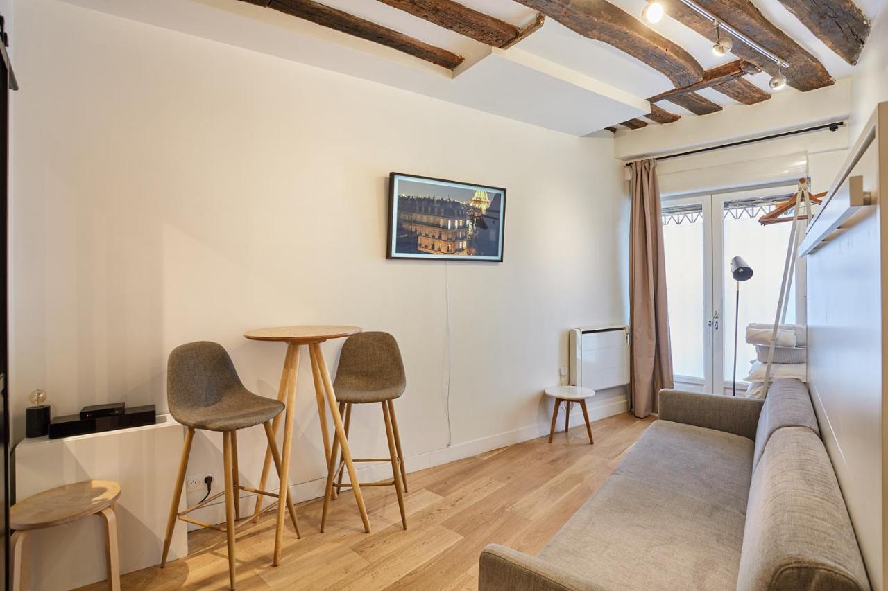 Apartment Studio Le Marais Renove / Historique *