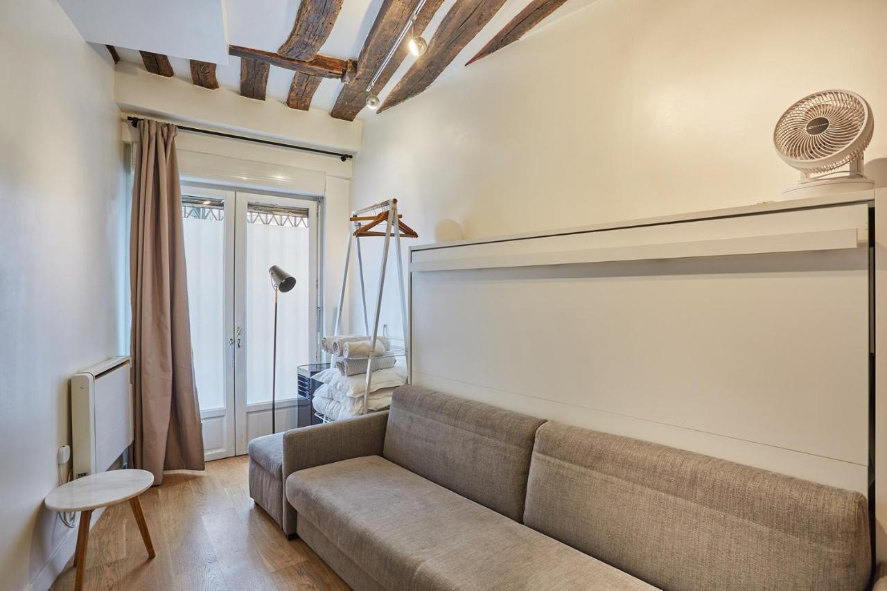 Apartment Studio Le Marais Renove / Historique