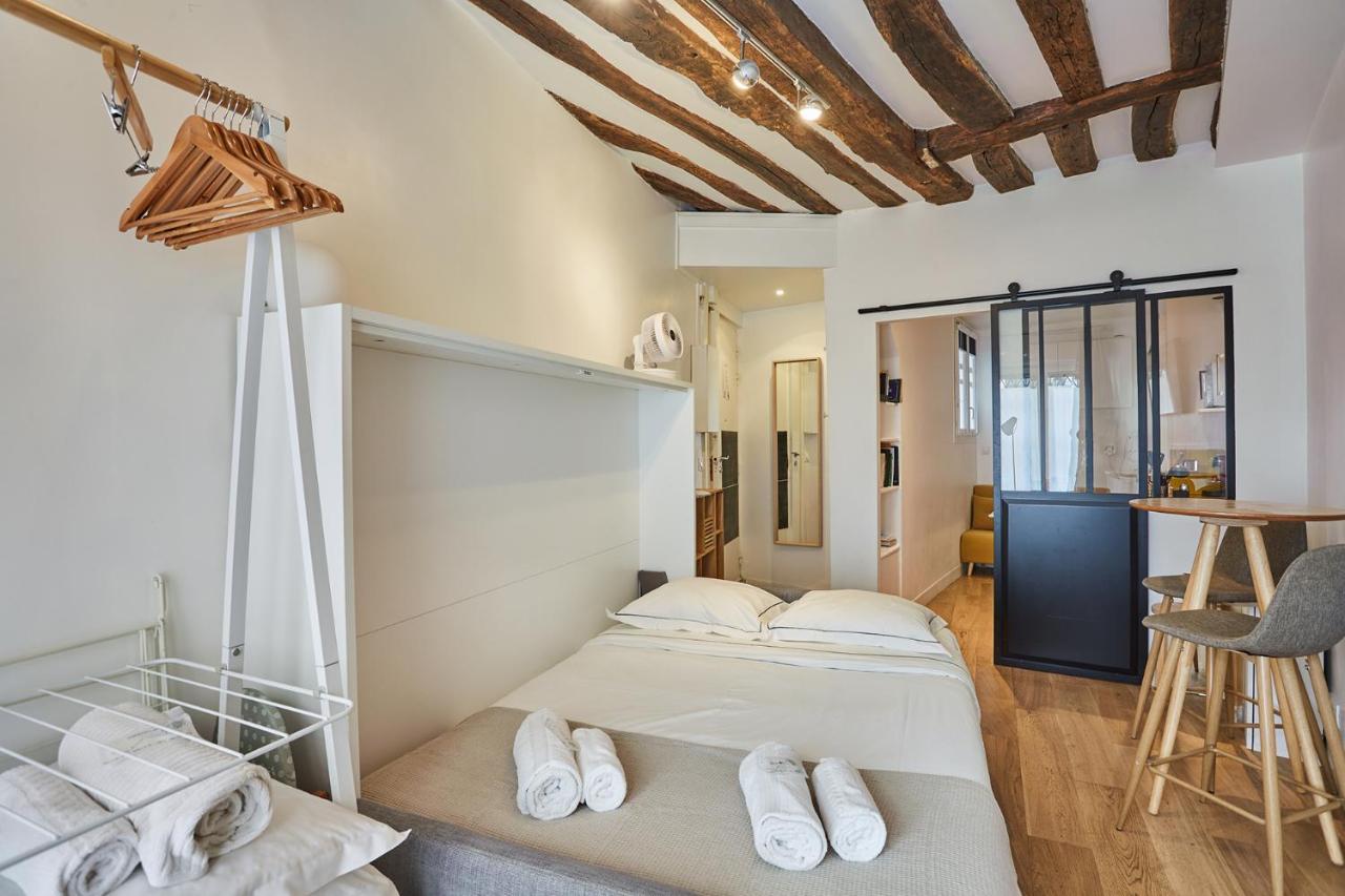 Studio Le Marais Renove / Historique Apartment
