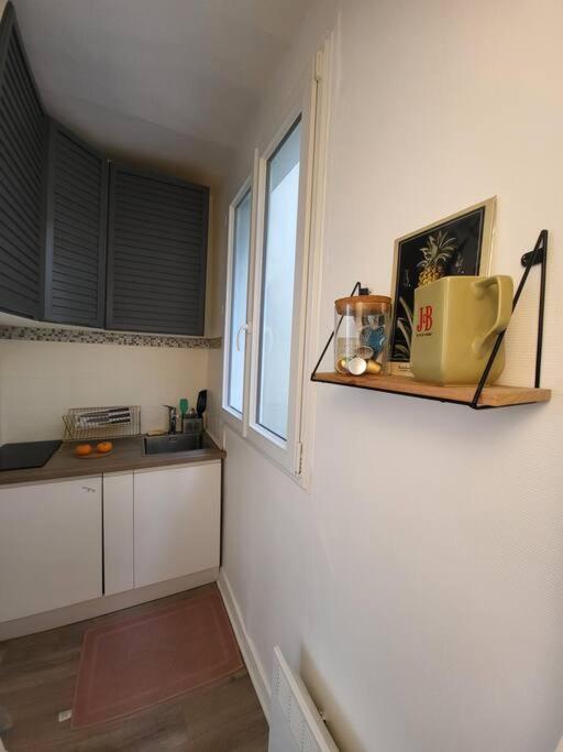 Super Studio Proche Montmartre !