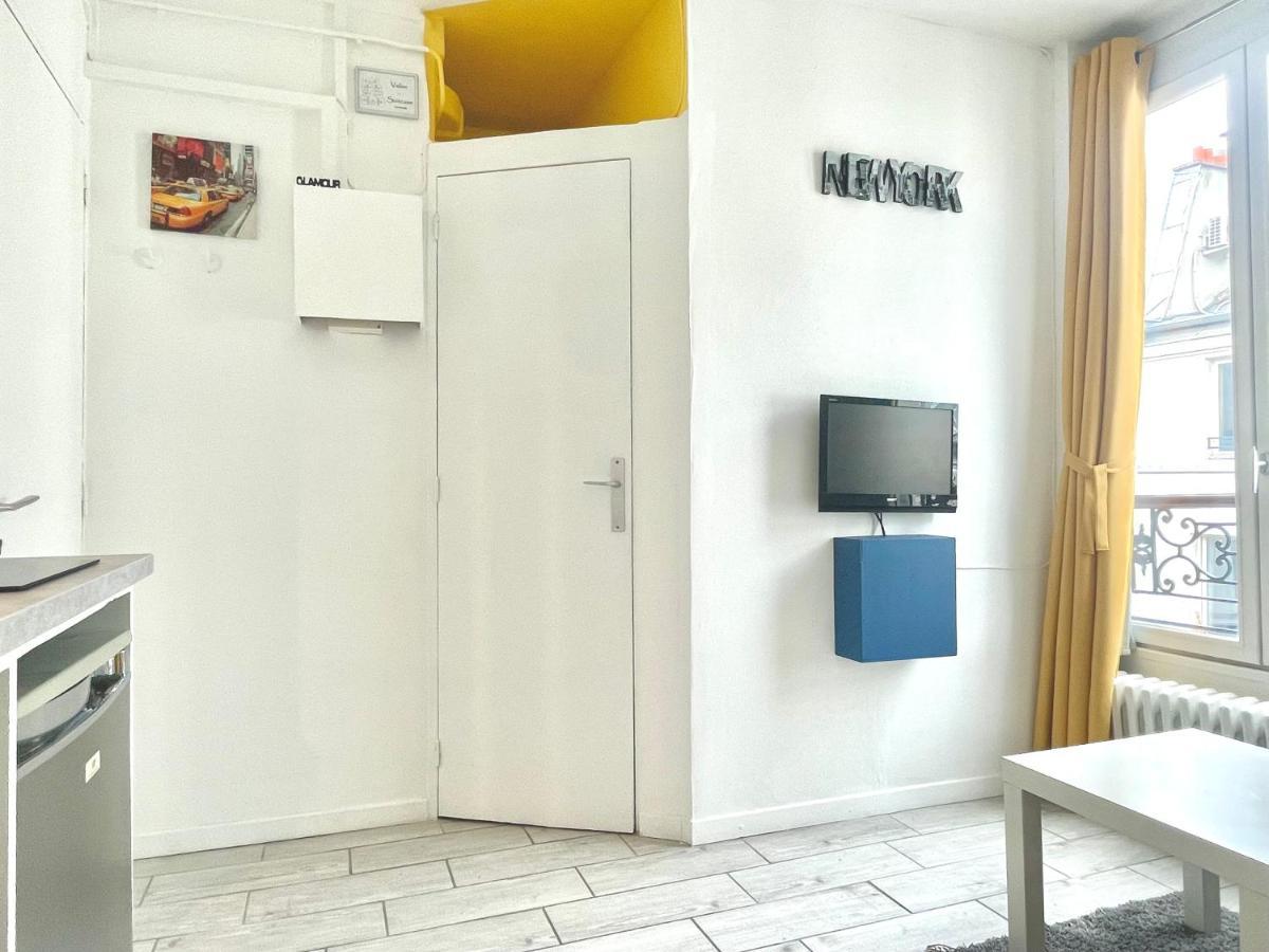 Tiny Studio - 12 M2 - Quartier Saint-ambroise - 5eme Etage Sans Ascenseur Appartement Paris