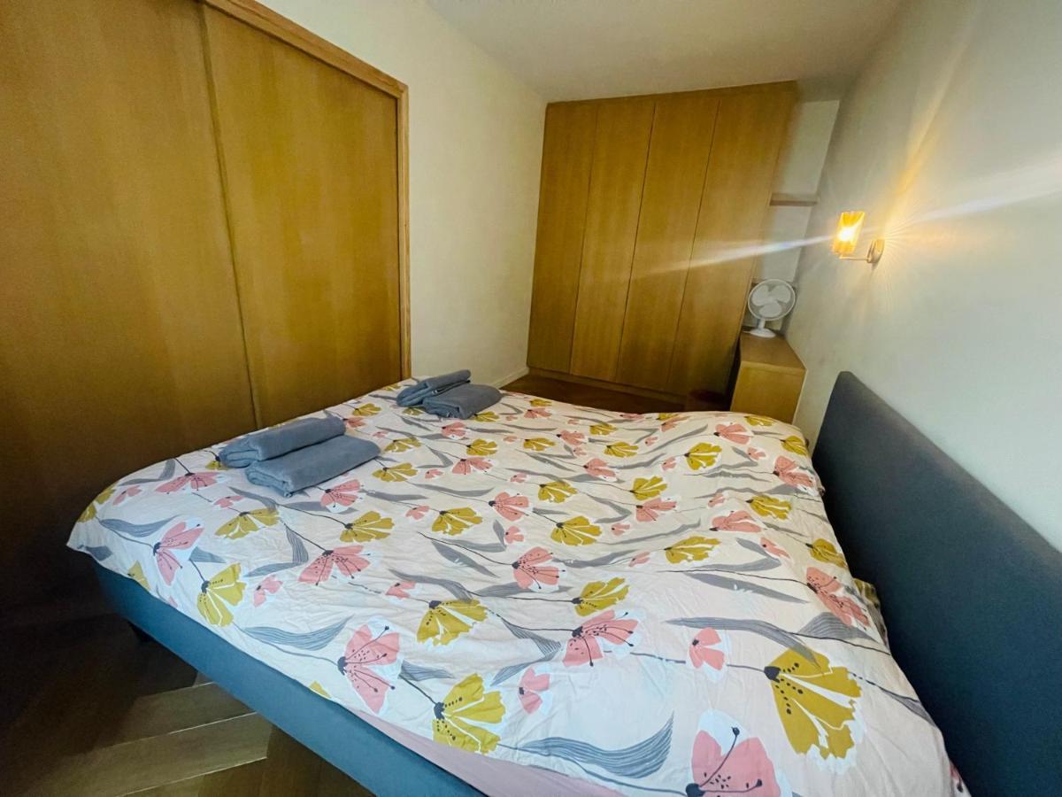 Jean Jaures Apartment Paris