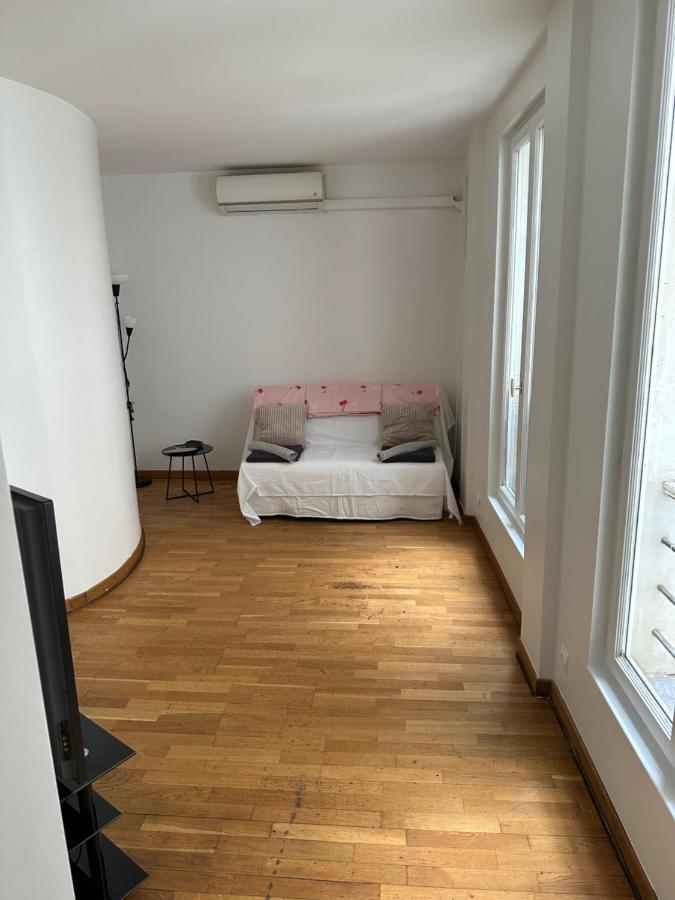 2 Pieces Champs-elysees Appartement Paris