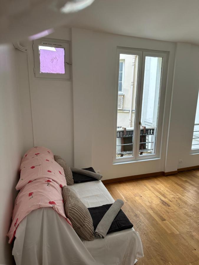 Appartement 2 Pieces Champs-elysees *