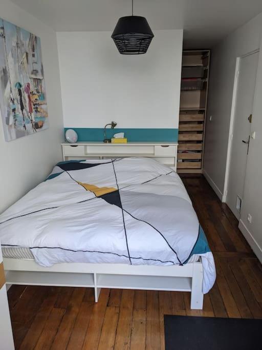 Chambre Double Chez L'occupant Au Sein D'un Calme Et Tres Bien Situe