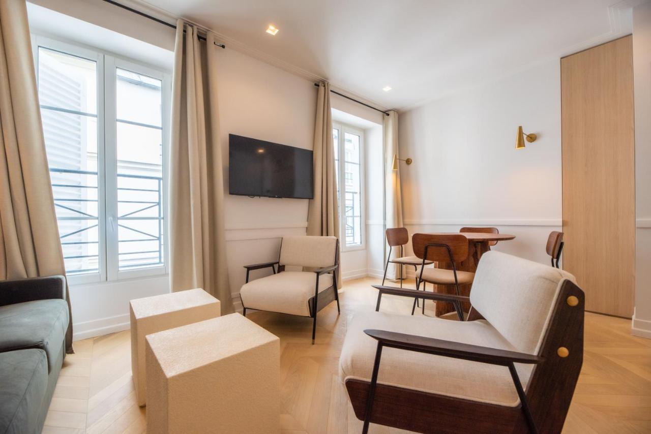 Nievre * Paris