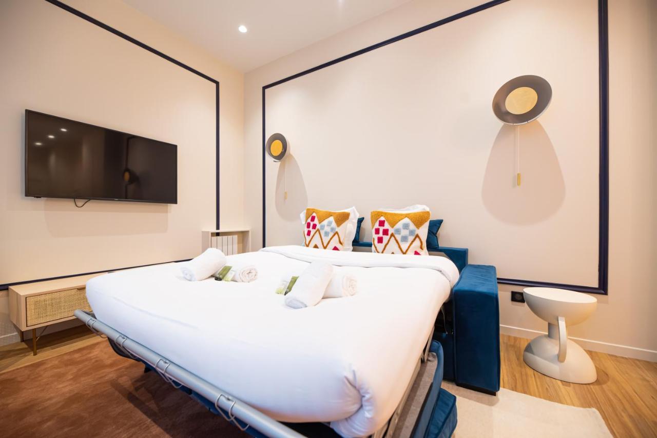 Loft In Canal Saint Martin Apartment