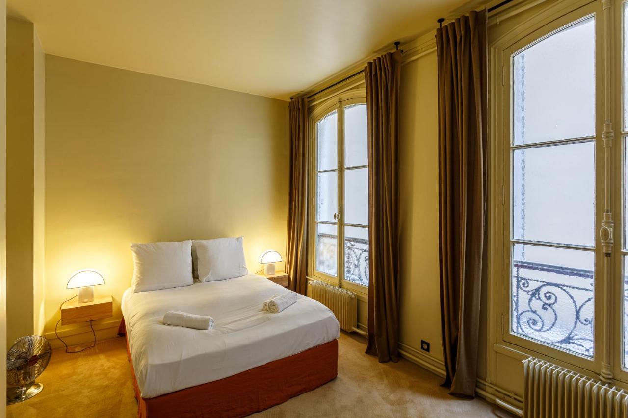 The Marais & Docks View Apartment Paris