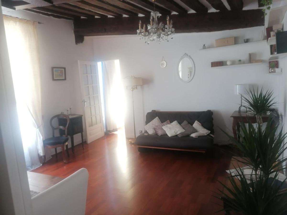 Apartment Coeur De - Montorgueil: Charming Paris