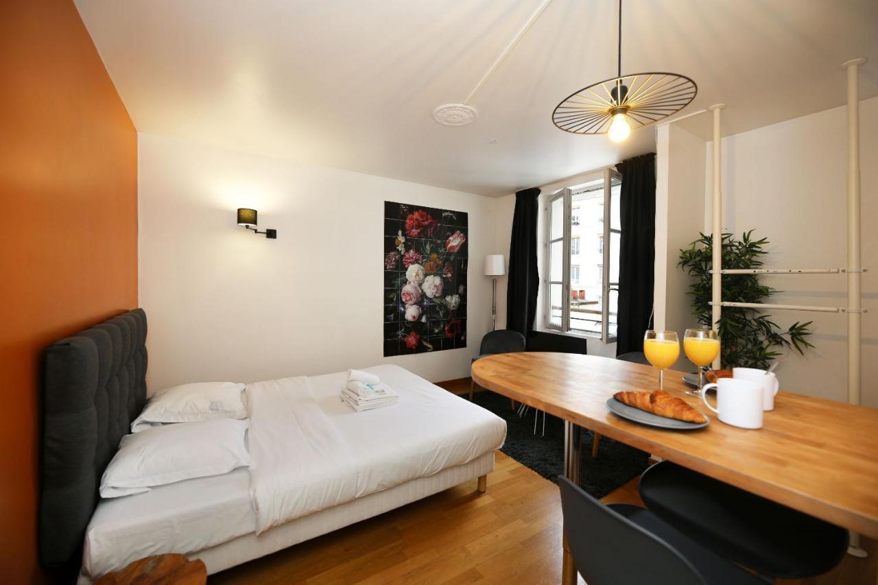 Appartement 302 - Sejournez Dans Un De Charme A 5 - Flat-guest Paris