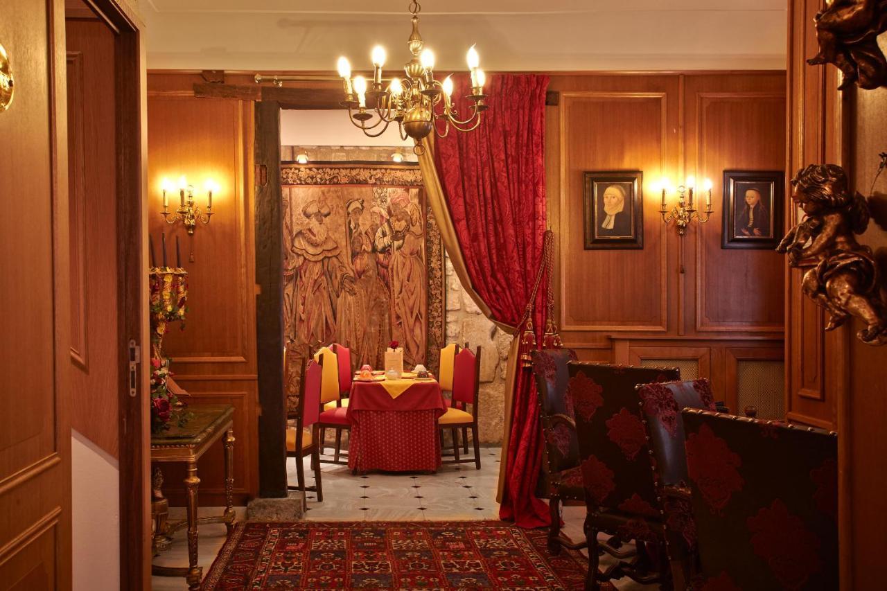 Grand Dechampaigne 3* Paris