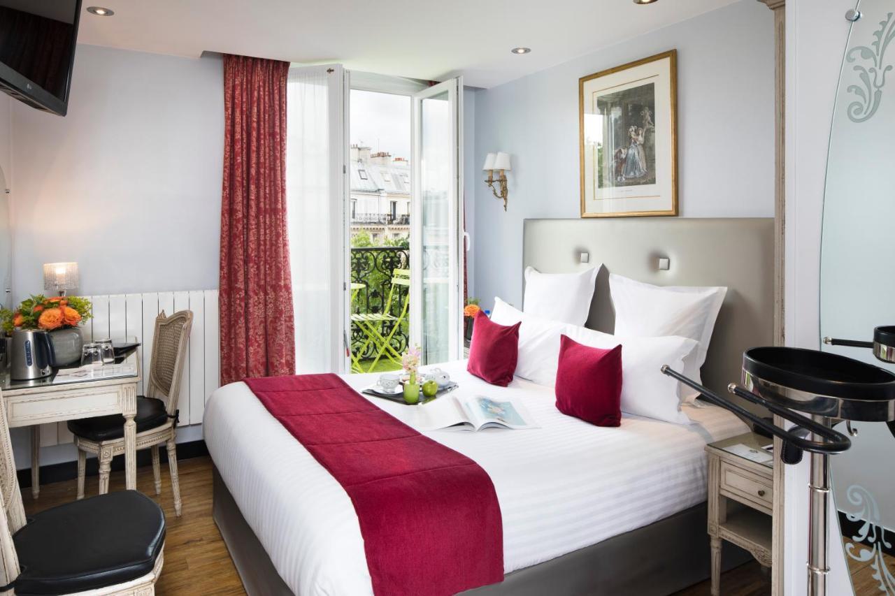 Plaza Elysees 4* Paris