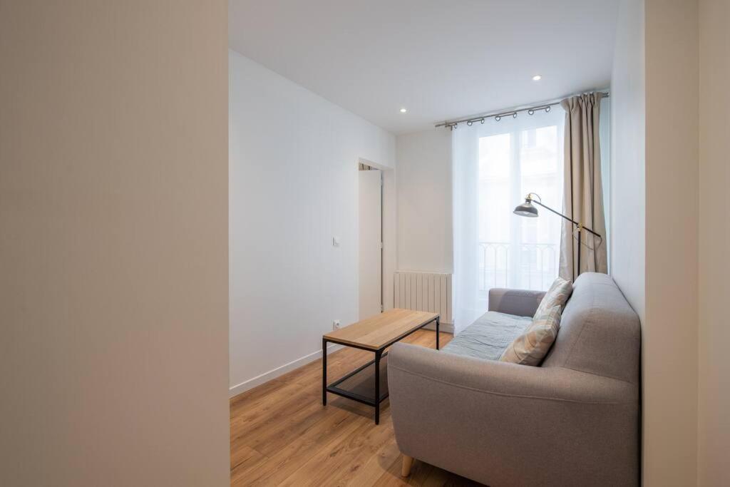 49 Rochechouart - Cozy Near Montmartre Apartment *