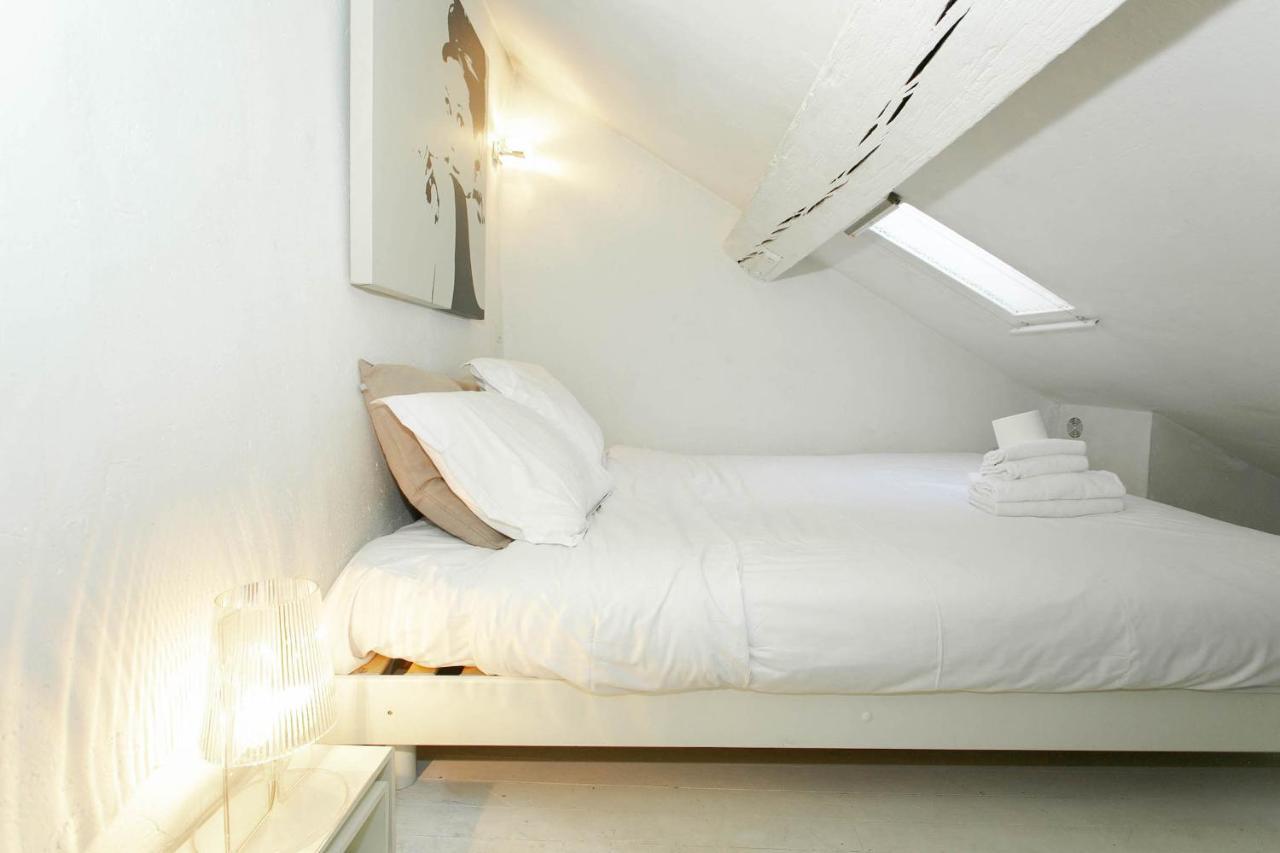 Ile Saint Louis - Apartment *