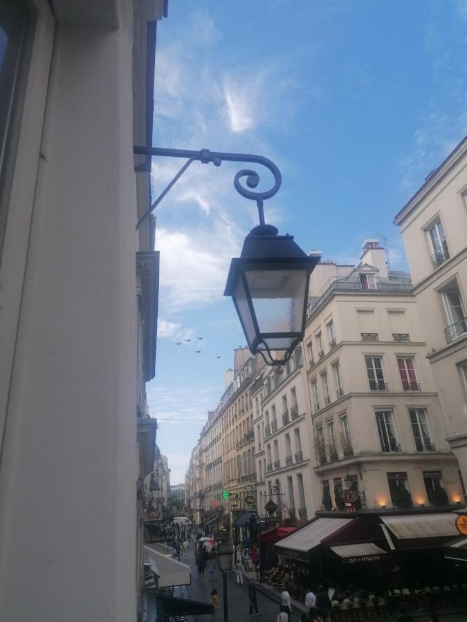 Apartment Coeur De - Montorgueil: Charming Paris