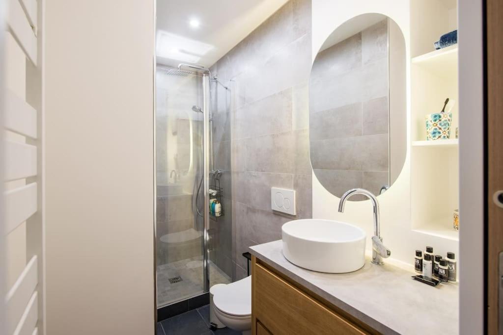Superb In The Heart Of Apartment