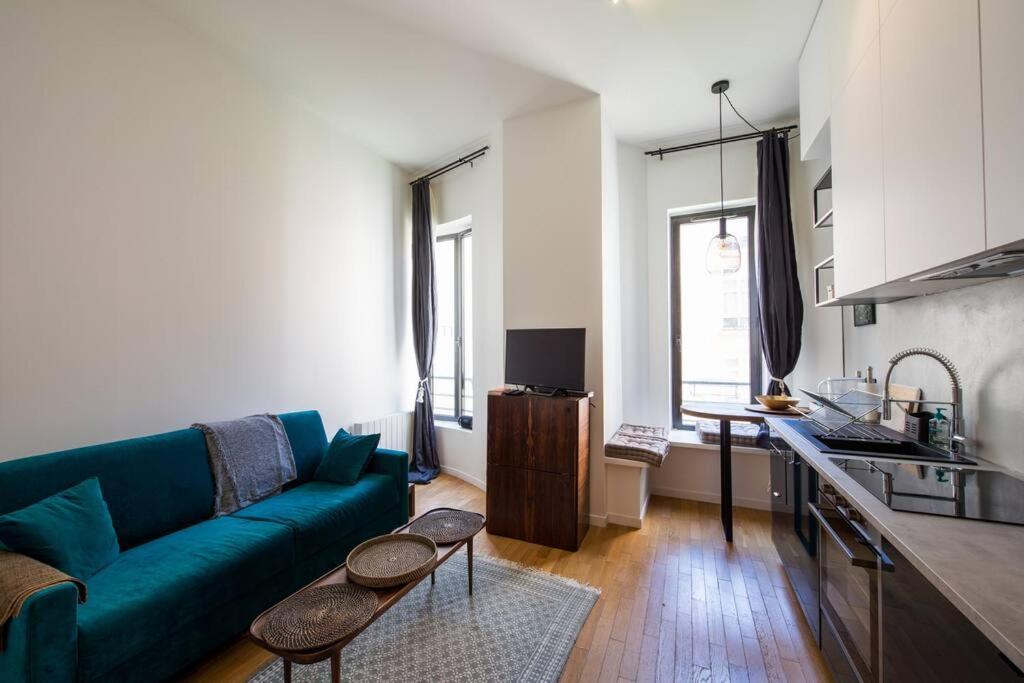 Superb In The Heart Of Paris