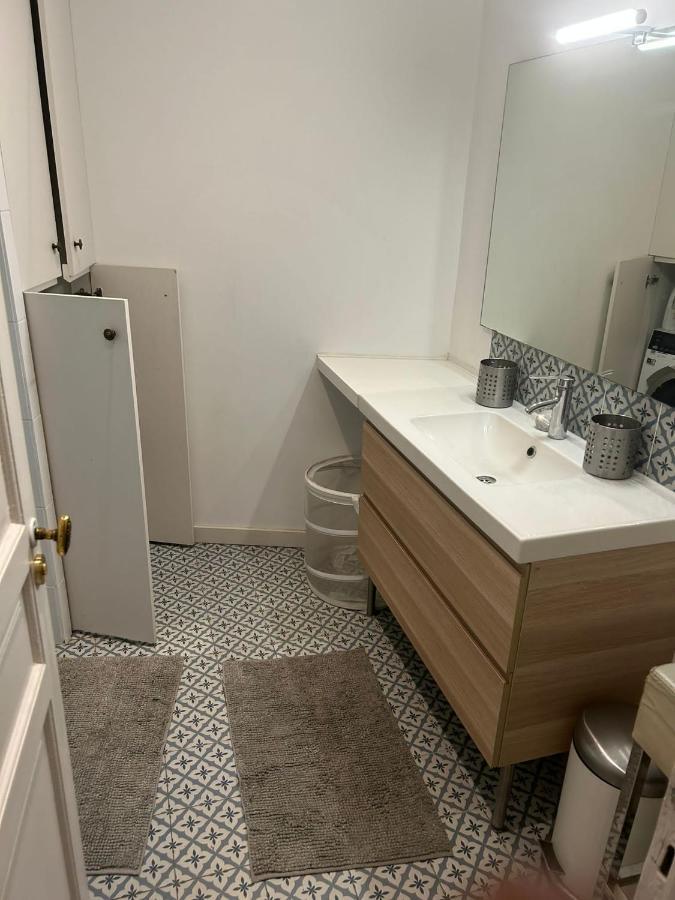De Apartment *