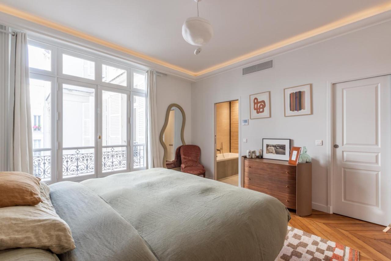 Apartment Luxury - 5 Min Walk From Champs-elysees