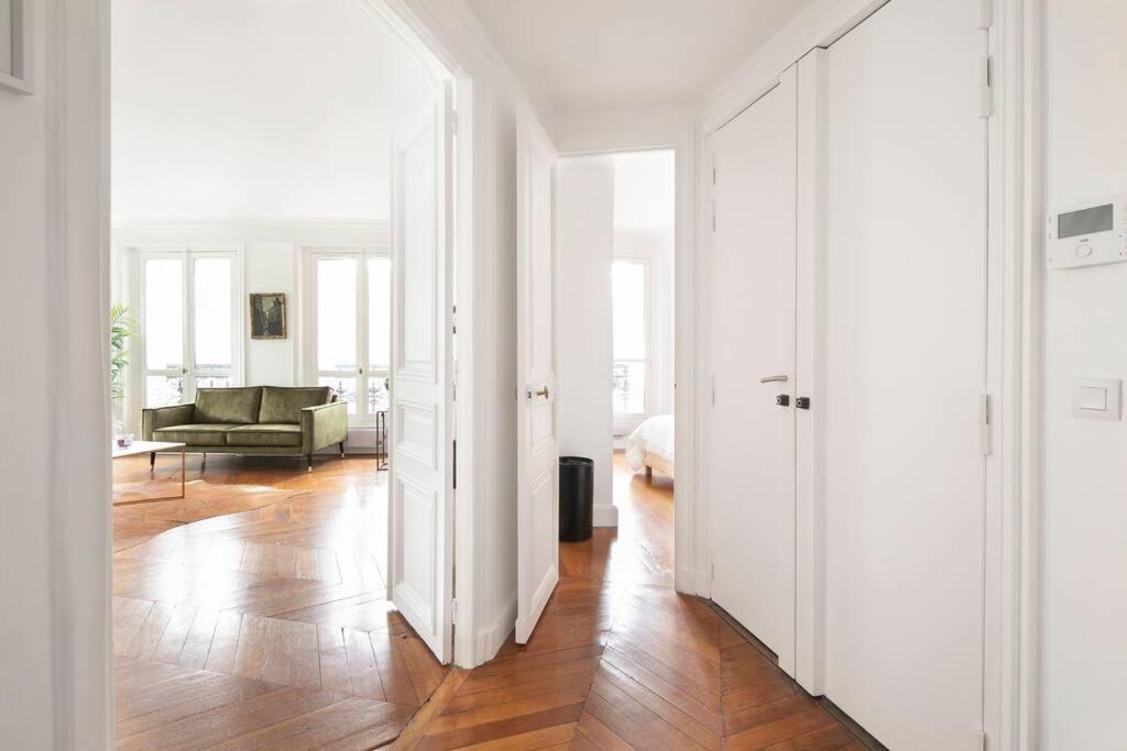 Sweet Luxury Home Arc The Triomphe Near Champs Elysees And Palais Des Congres 8 Ppl Apartment