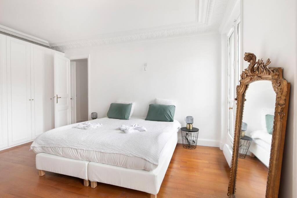 Sweet Luxury Home Arc The Triomphe Near Champs Elysees And Palais Des Congres 8 Ppl Apartment *
