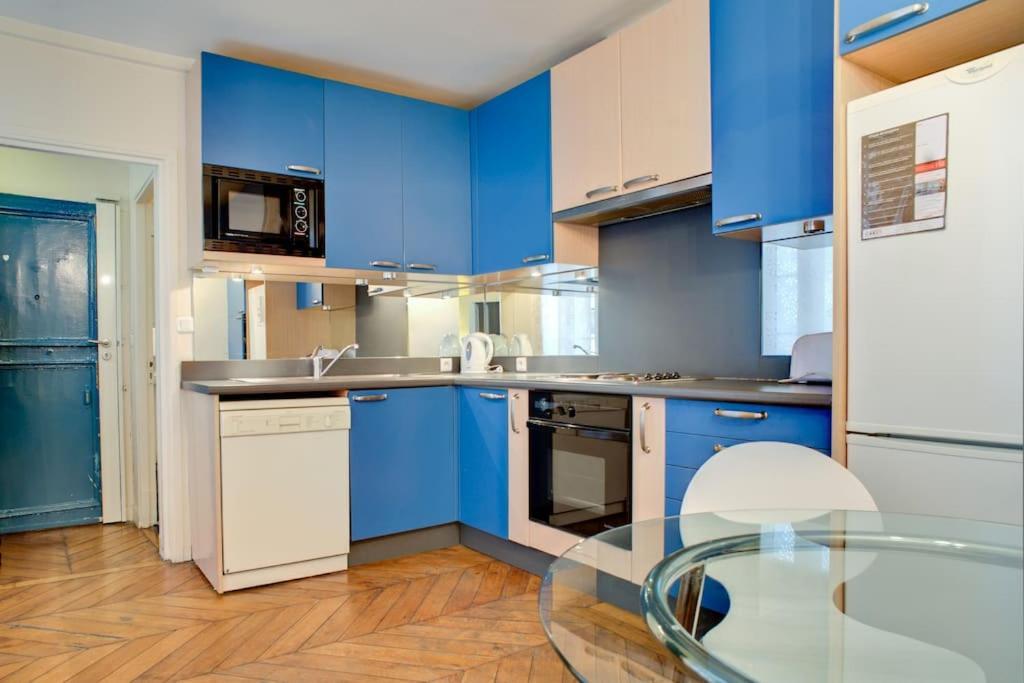 Place De L'odeon Sur Cour Tres Calme Apartment Paris