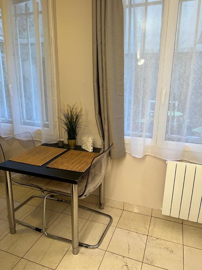 Apartment Ile Saint Louis 75004