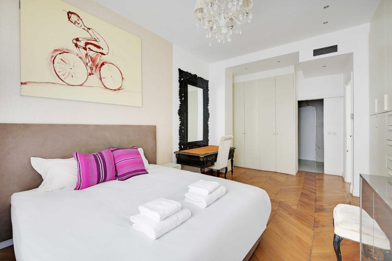 - 2br 4p - Champs-elysees Apartment