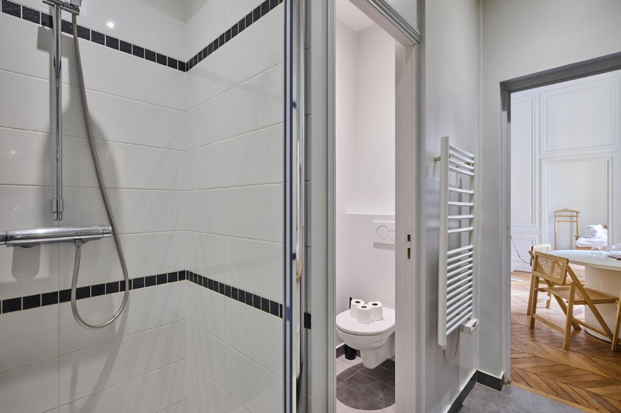 Apartment Place Vendome By Studio Prestige Paris