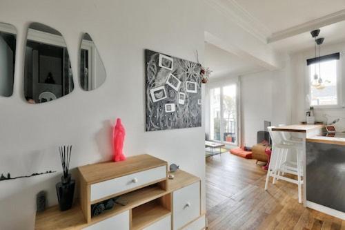 Spacieux Avec Balcon / Batignolles Paris