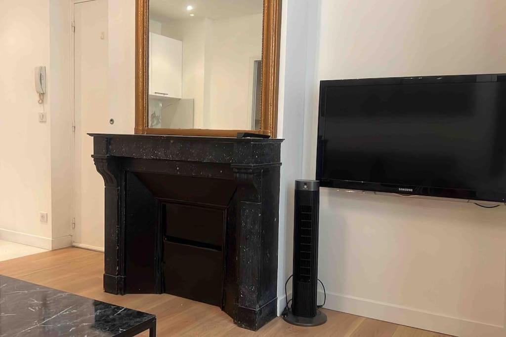 Luxury Appartment, Champs Elysees, Neuf ! Appartement Paris