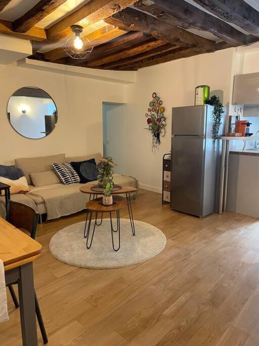 Lovely Central, Le Marais, Apartment Paris