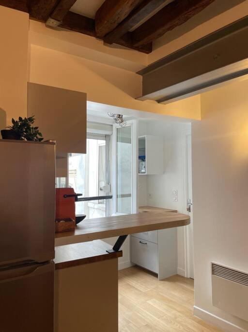 Apartment Lovely Central, Le Marais, Paris