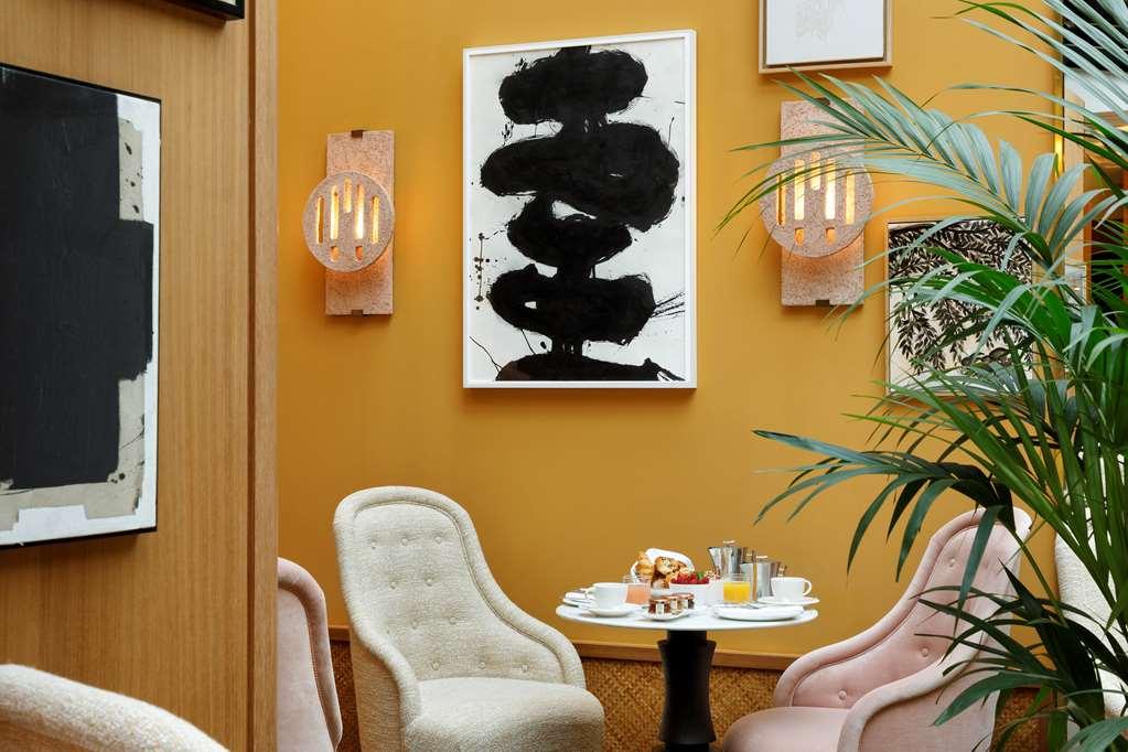 Hotel Le Belgrand Champs Elysees Tapestry By Hilton *