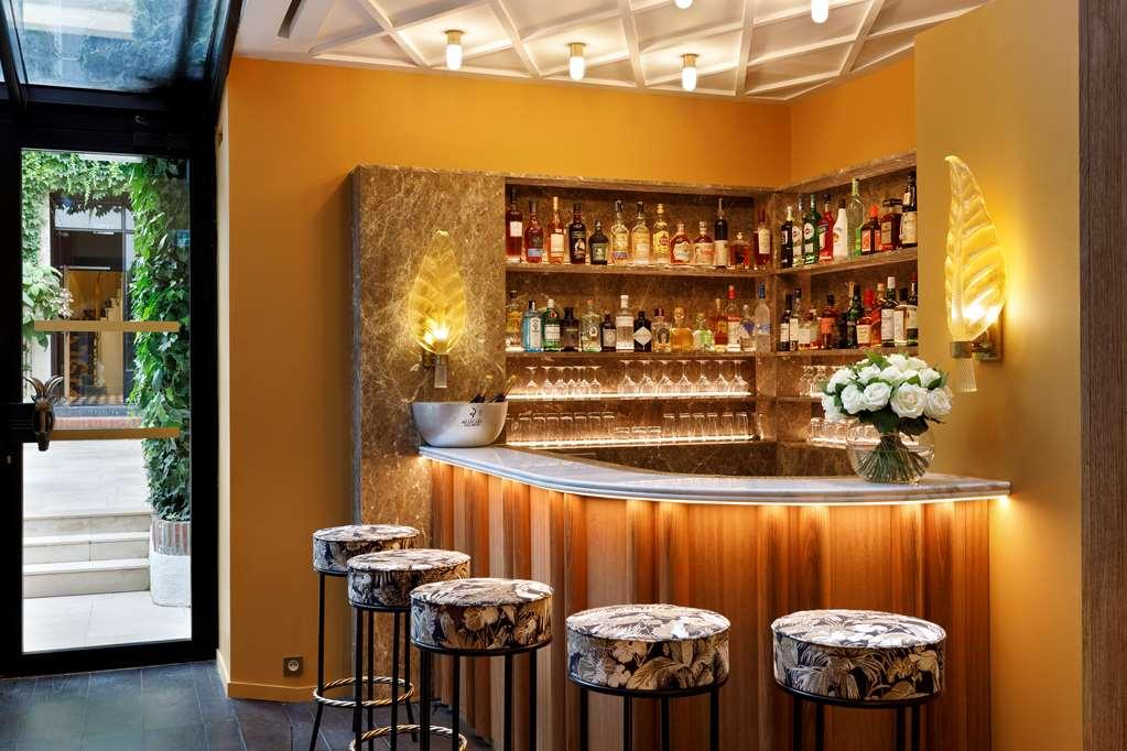 Hotel Le Belgrand Champs Elysees Tapestry By Hilton *