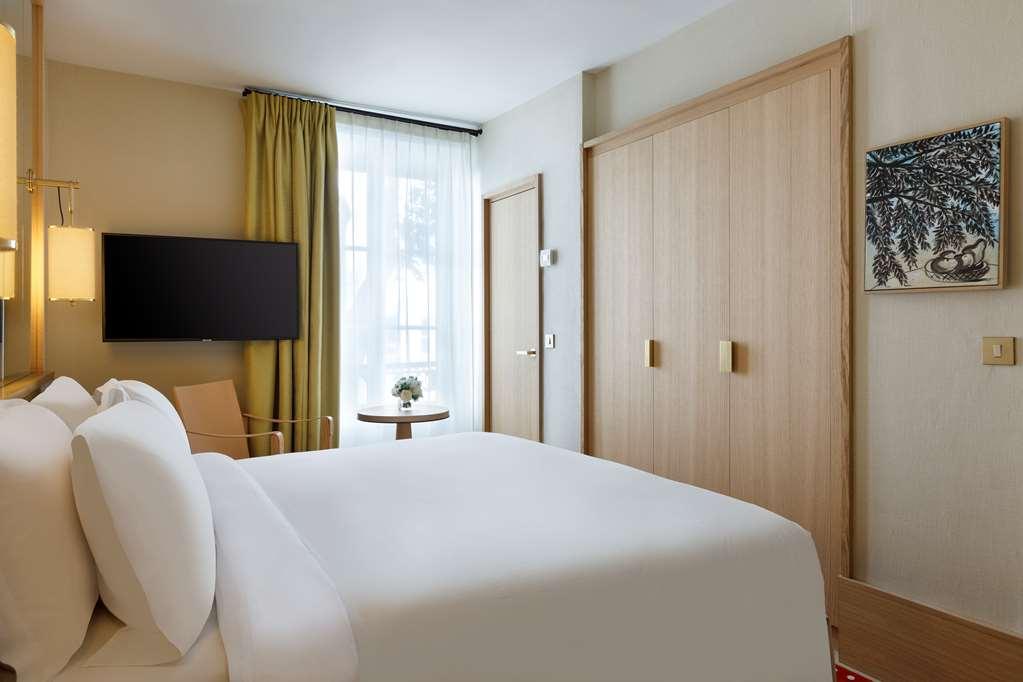 Le Belgrand Champs Elysees Tapestry By Hilton Hotel *