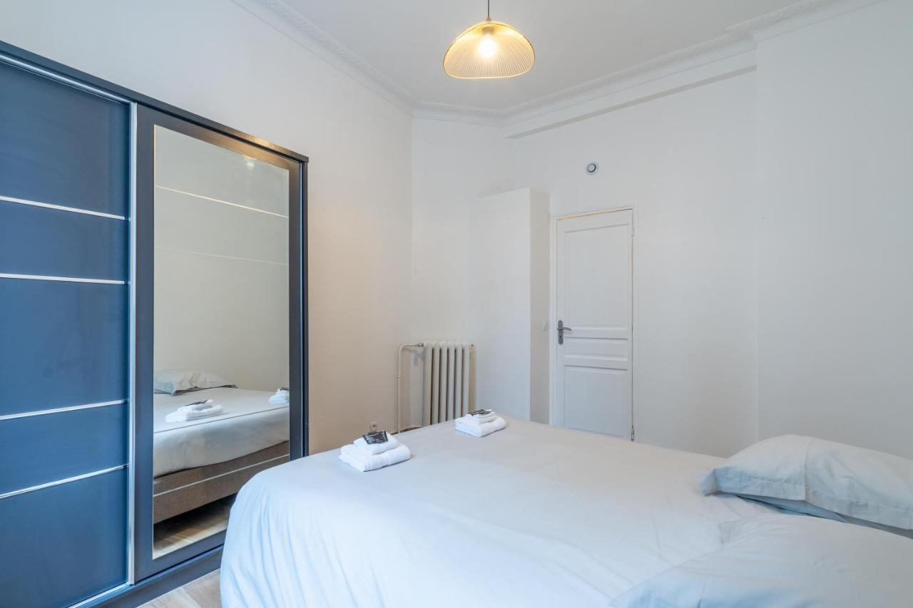 Appartement Metro Alexandre Dumas *