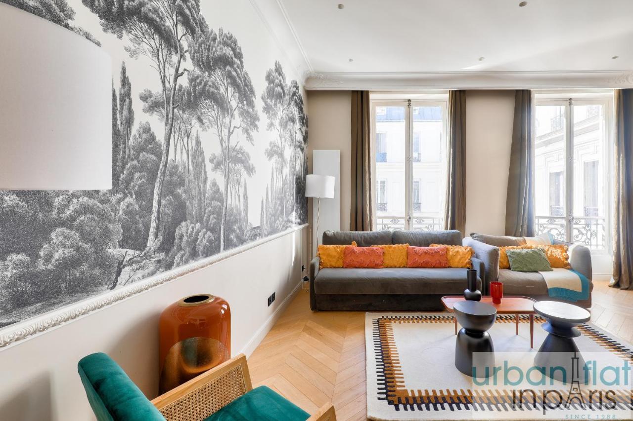 Apartment 141 - Beautiful Flat Triangle D Or Champs Elysees *
