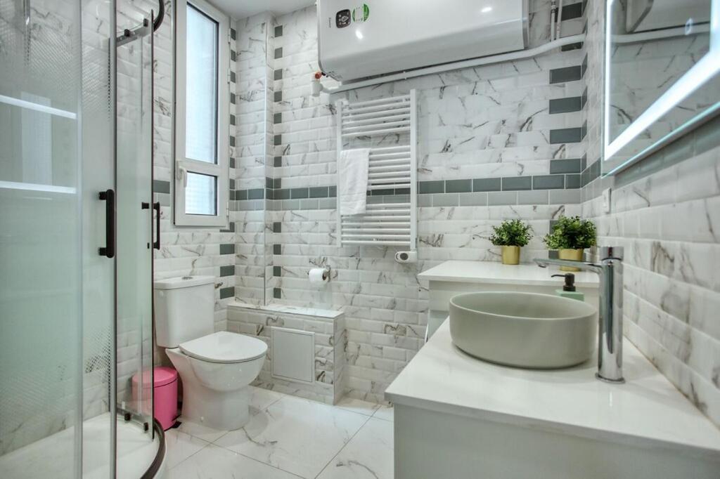 160m² 6ch-haussmannien Climatise & Ascens Apartment *