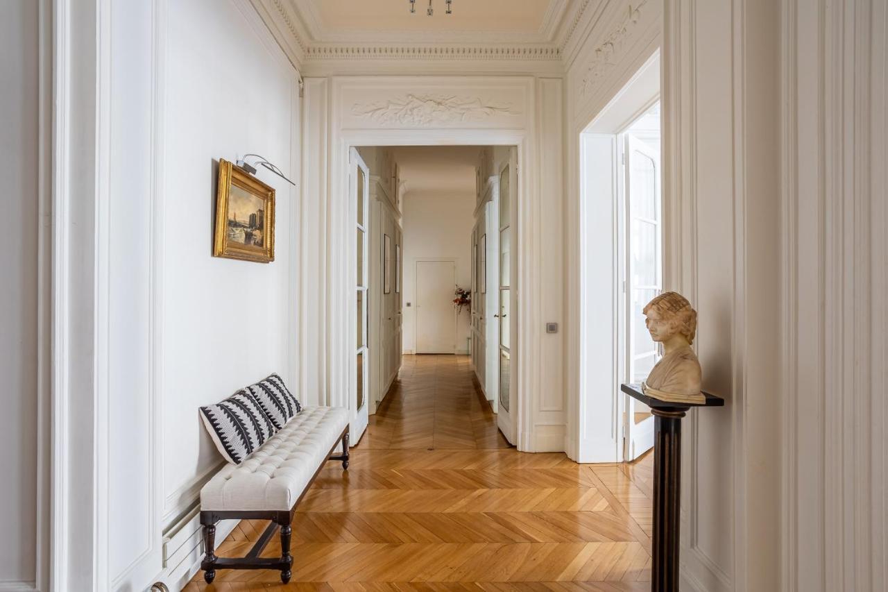 Prestigious Trocadero Apartment Paris