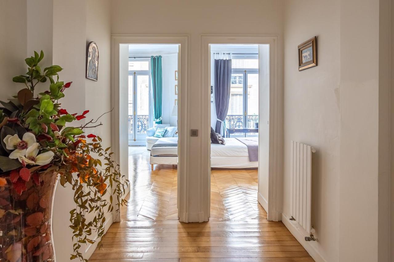 Prestigious Trocadero Apartment Paris