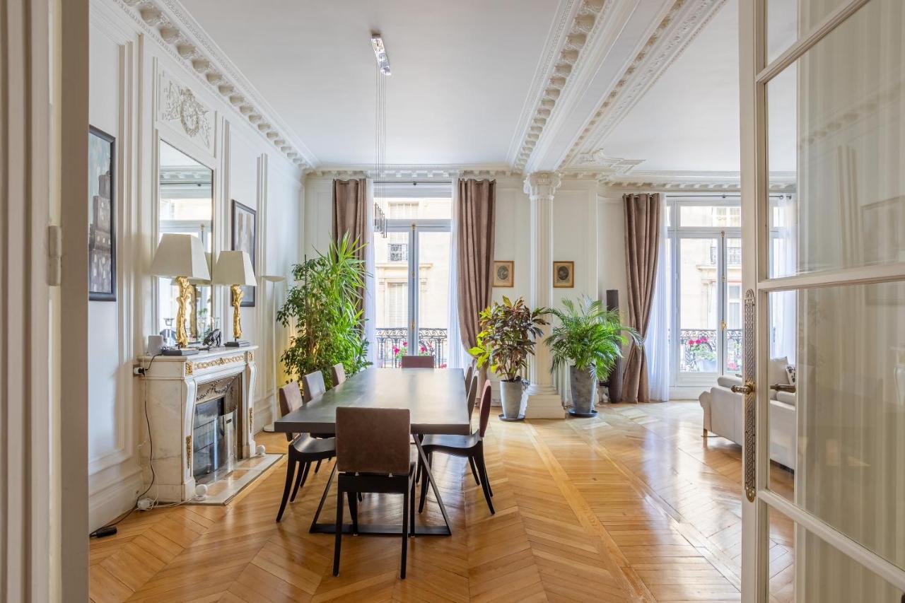 Prestigious Trocadero Apartment Paris